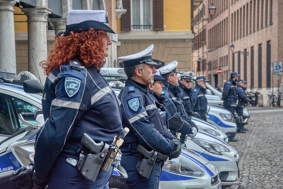 
	Polizia locale di Modena: si assumono 18 agenti


