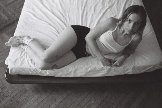 La cantautrice ferrarese Marta Guidoboni racconta “Undici”: «È un’evoluzione»