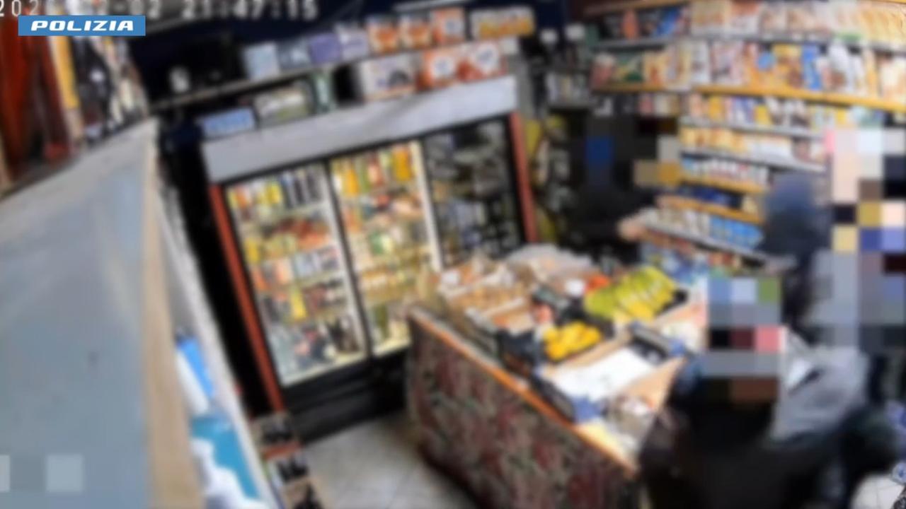 La rapina al market etnico