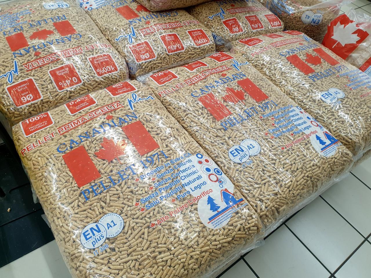 Sassari Pellet in una rivendita