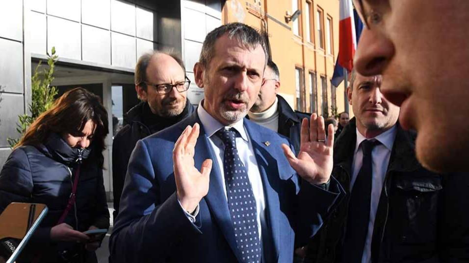 Il caso 41 bis e i silenzi di Delmastro: non risponde alla Nuova Sardegna