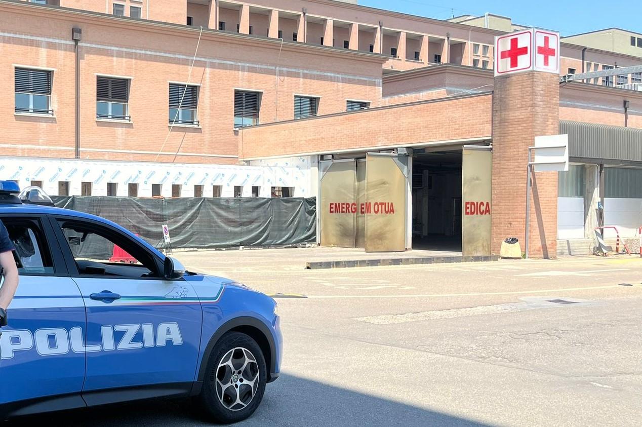 Colpito al bar con un pugno in faccia senza motivo: arrestato l’aggressore