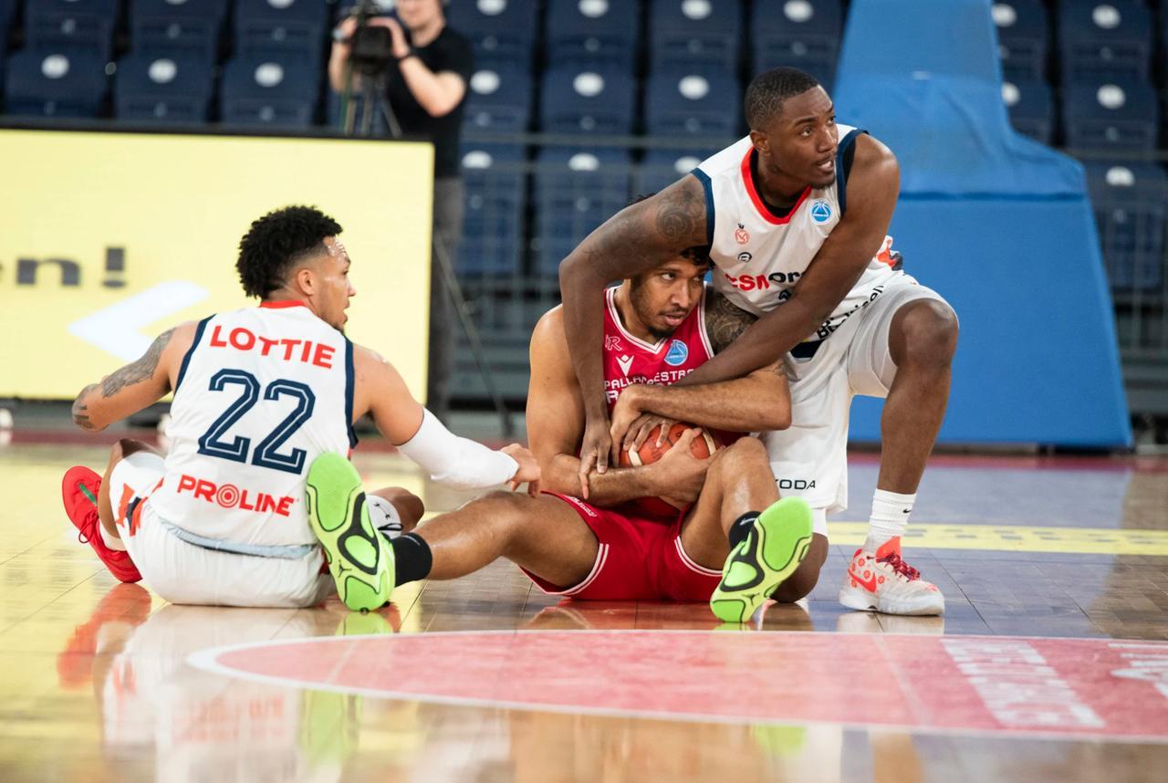 Una Hotels, i punti deboli di questa stagione in salita