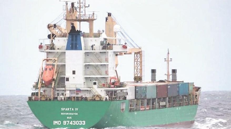 Il cargo russo Sparta IV