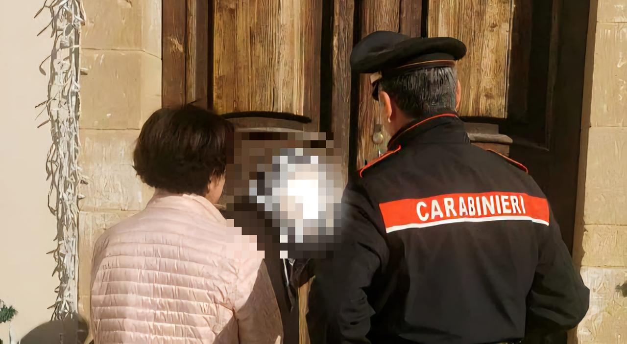 Perseguita e picchia la ex moglie per anni, “esiliato” dal paese: la decisione del Tribunale