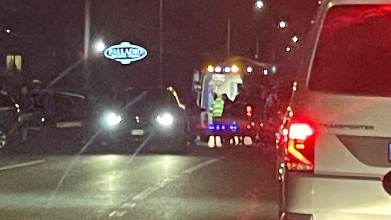 Dramma a Cento, morta una 76enne dopo essere stata colpita dallo specchietto di un’auto