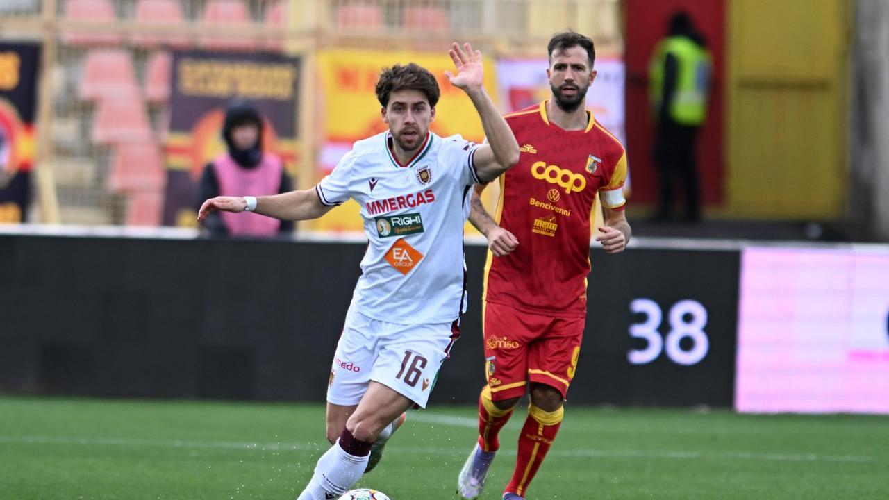 Catanzaro-Reggiana 2-0 secondo tempo, segui la diretta testuale minuto per minuto