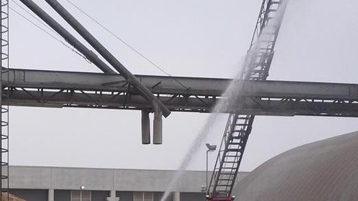 Fiamme e danni nell’essiccatoio