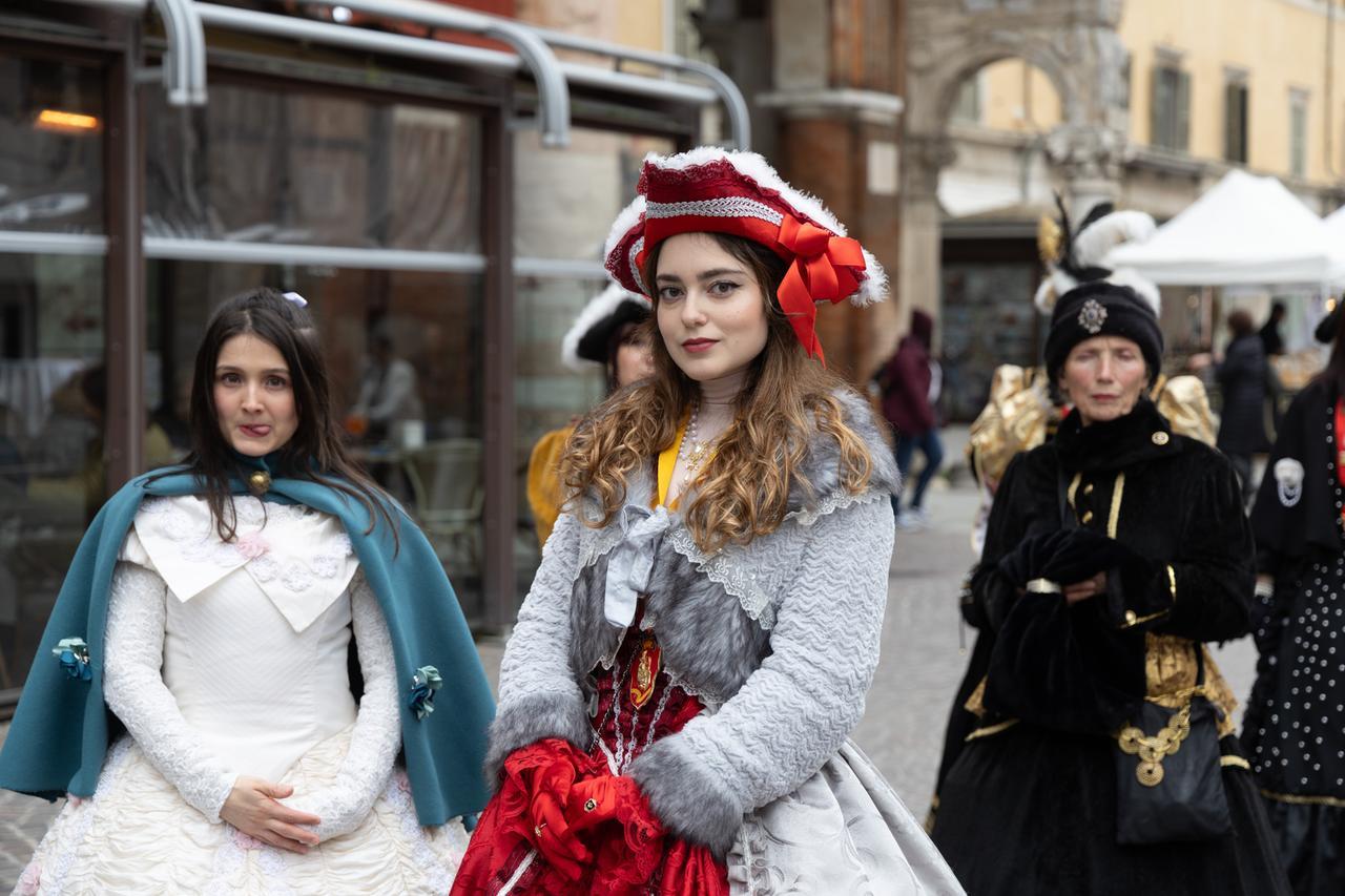 Ferrara, il Carnevale degli Este sarà dedicato a Beatrice: «Donna forte e brillante»