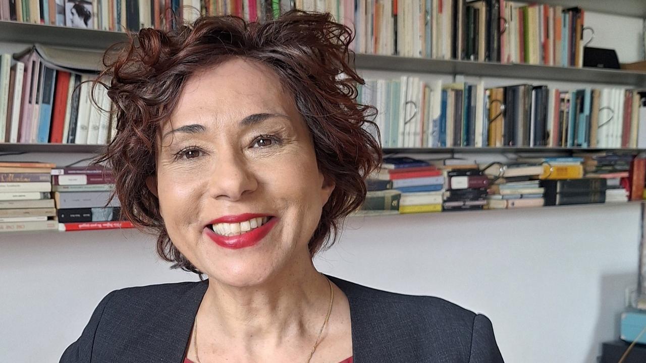 Addio ad Angela Azzaro, giornalista e attivista: era nata a Nuoro, il cordoglio di amici e colleghi