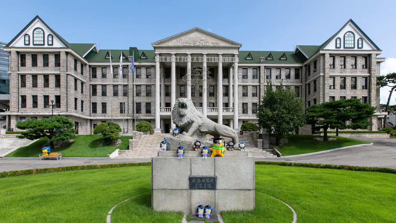 L’università sarda sempre più internazionale: gli studenti del Sud Corea in visita didattica nell’isola