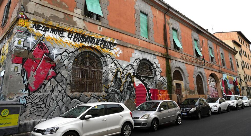 Livorno, il caso Askatasuna riaccende le luci anche sull’ex Caserma occupata