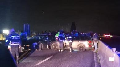 Livorno, scontro sulla Variante: traffico in tilt