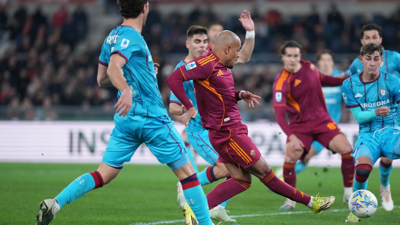 Roma-Cagliari, giallorossi in vantaggio con Malen (1-0) – LA DIRETTA