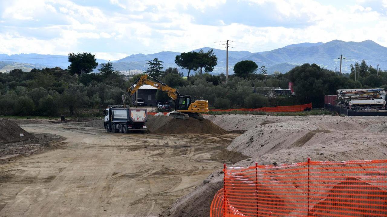 Olbia, treno per l’aeroporto: nuovo stop al maxi cantiere. Ci sono problemi ambientali