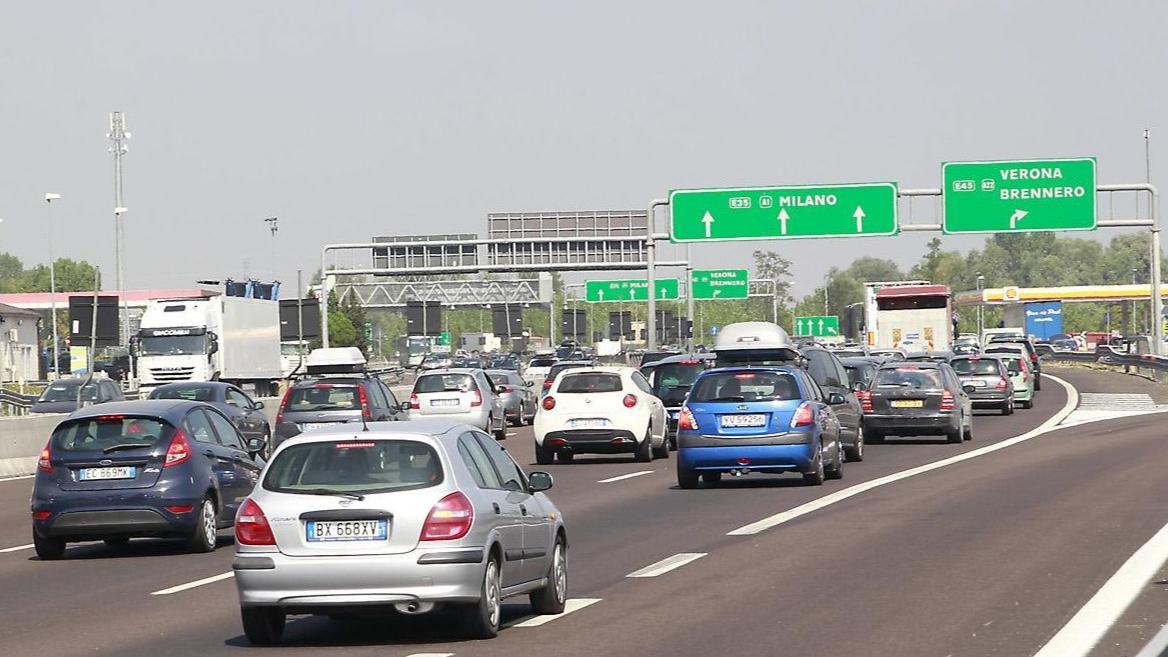 
	Il tratto dell'A1 sar&agrave; chiuso dallo svincolo dell'A22 a Reggio

