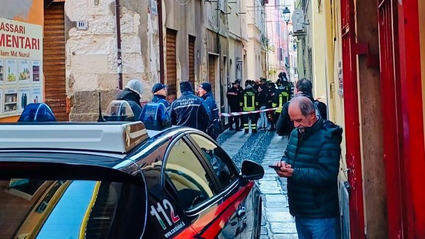Allarme per un ordigno nel centro storico di Sassari - foto di Mauro Chessa