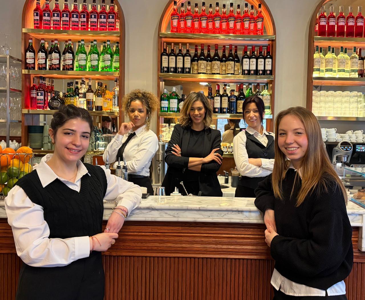
	Lo staff del Centralino in corso Duomo

