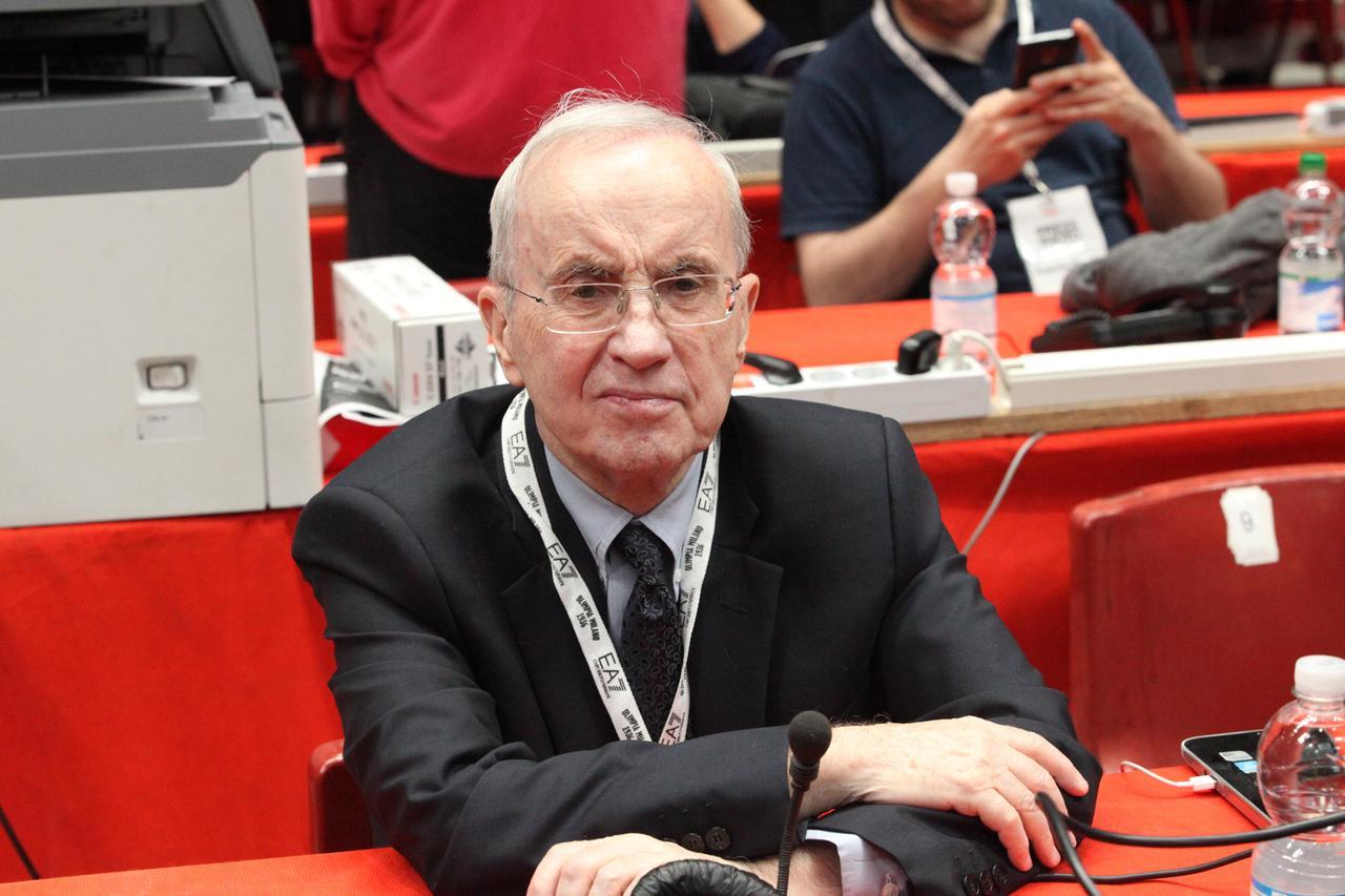 EA7 MILANO vs GRISSIN BON REGGIO EMILIA.GARA 1 FINALI PLAYOFF 2016.DAN PETERSON