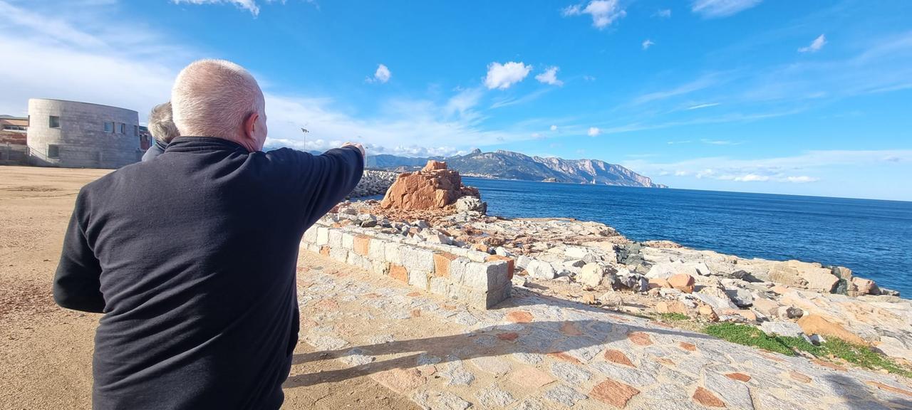 Pescatori morti nella costa orientale, il sindaco Ladu: «Sorpresi dalla tempesta, ma c’era solo l'allerta gialla»