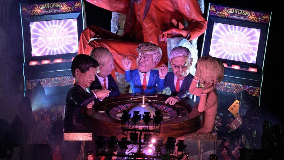 Un dettaglio del carro Gran Casino di Lebigre e Roger