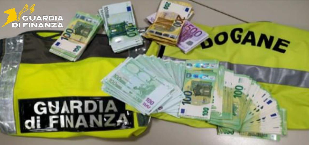 Aeroporto di Pisa, oltre due milioni di valuta non dichiarata