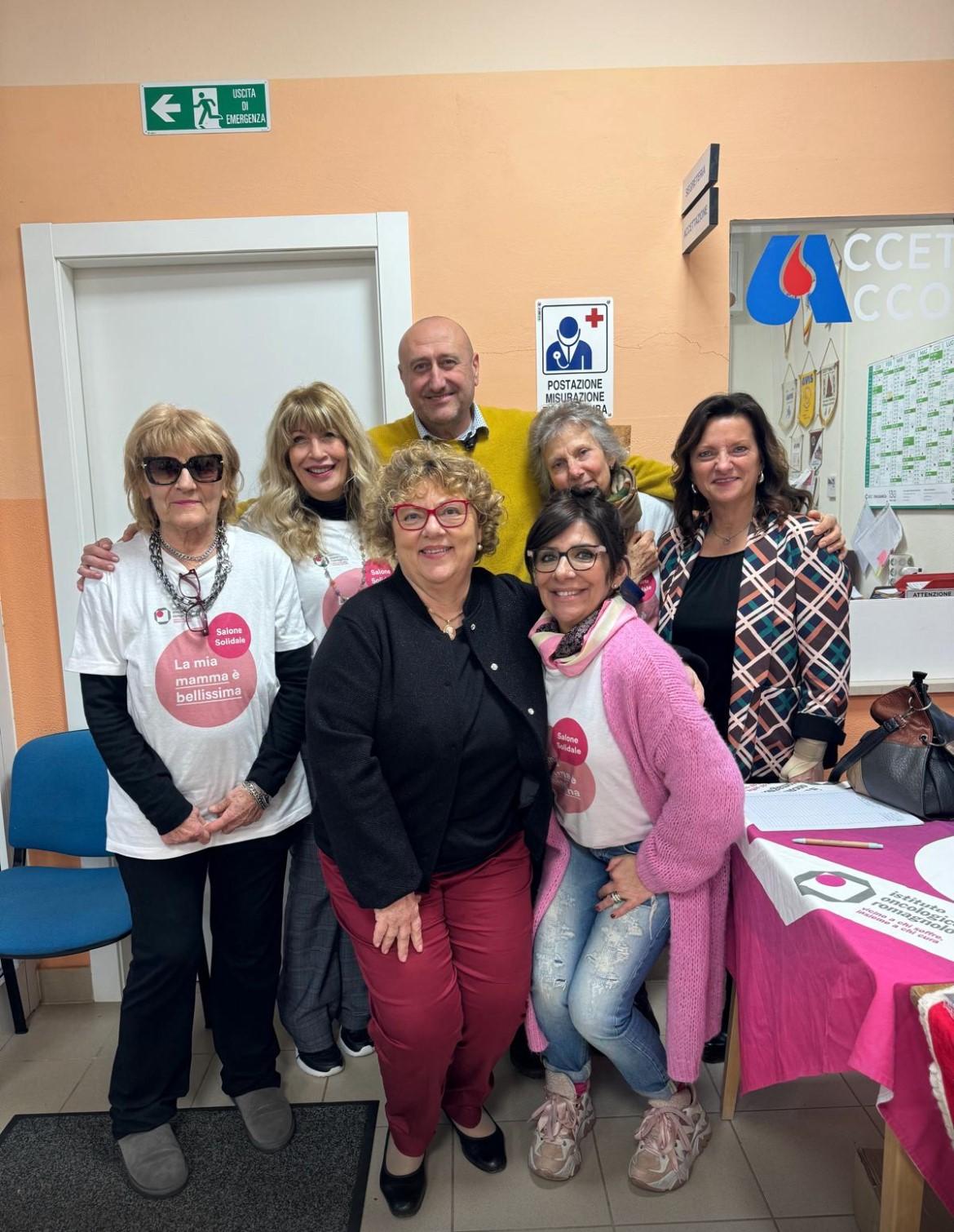 Argenta, i parrucchieri contro il cancro: “Una piega per lo Ior”