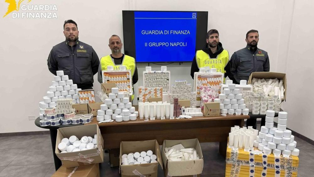 In un garage la centrale clandestina del ritocco: sequestrate 190mila dosi di botulino