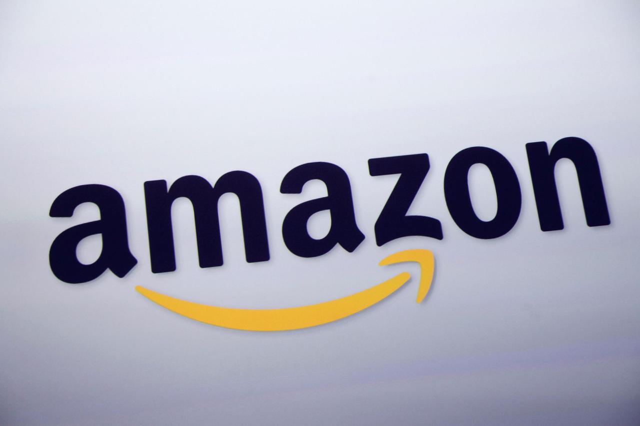 Evasione fiscale, nuova indagine su Amazon: perquisizioni negli uffici e a casa di sette dirigenti