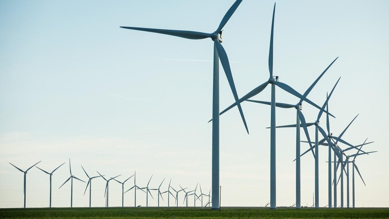 Impianti energie rinnovabili, la Regione impugna la legge nazionale alla Consulta