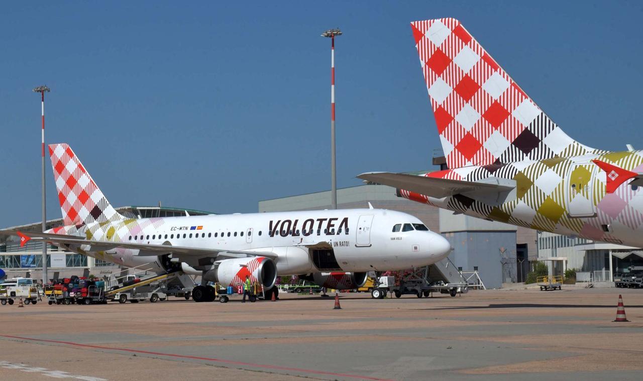 Bufera sull’aeroporto di Olbia, l’atterraggio non riesce: dirottato il volo da Roma
