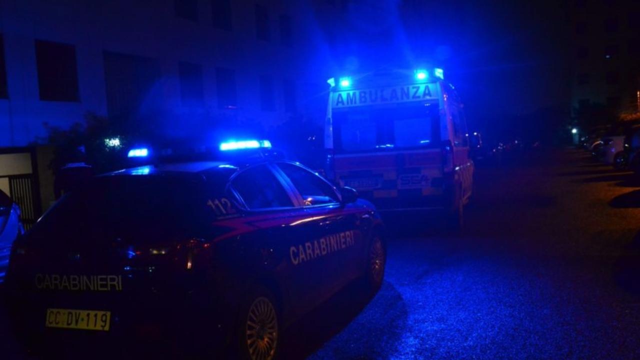 
	Sul posto carabinieri e personale del 118 (Foto di repertorio)

