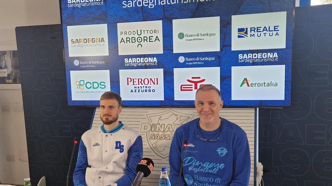 <strong>Laurynas Beliauskas</strong> e il coach<strong> Veljko Mrsic</strong>