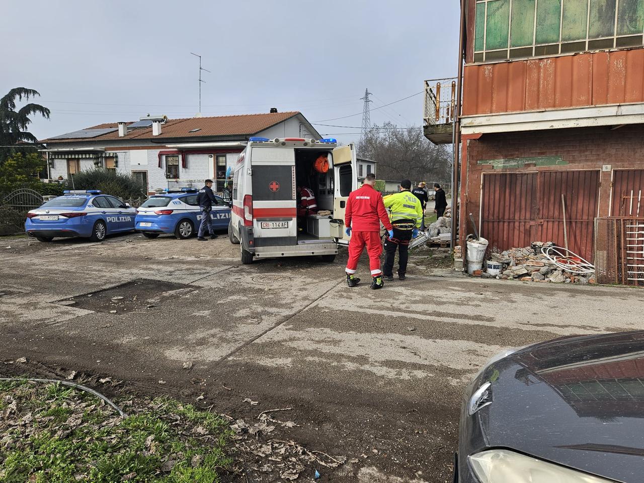 Rissa a Pontelagoscuro, un uomo portato all’ospedale in elicottero