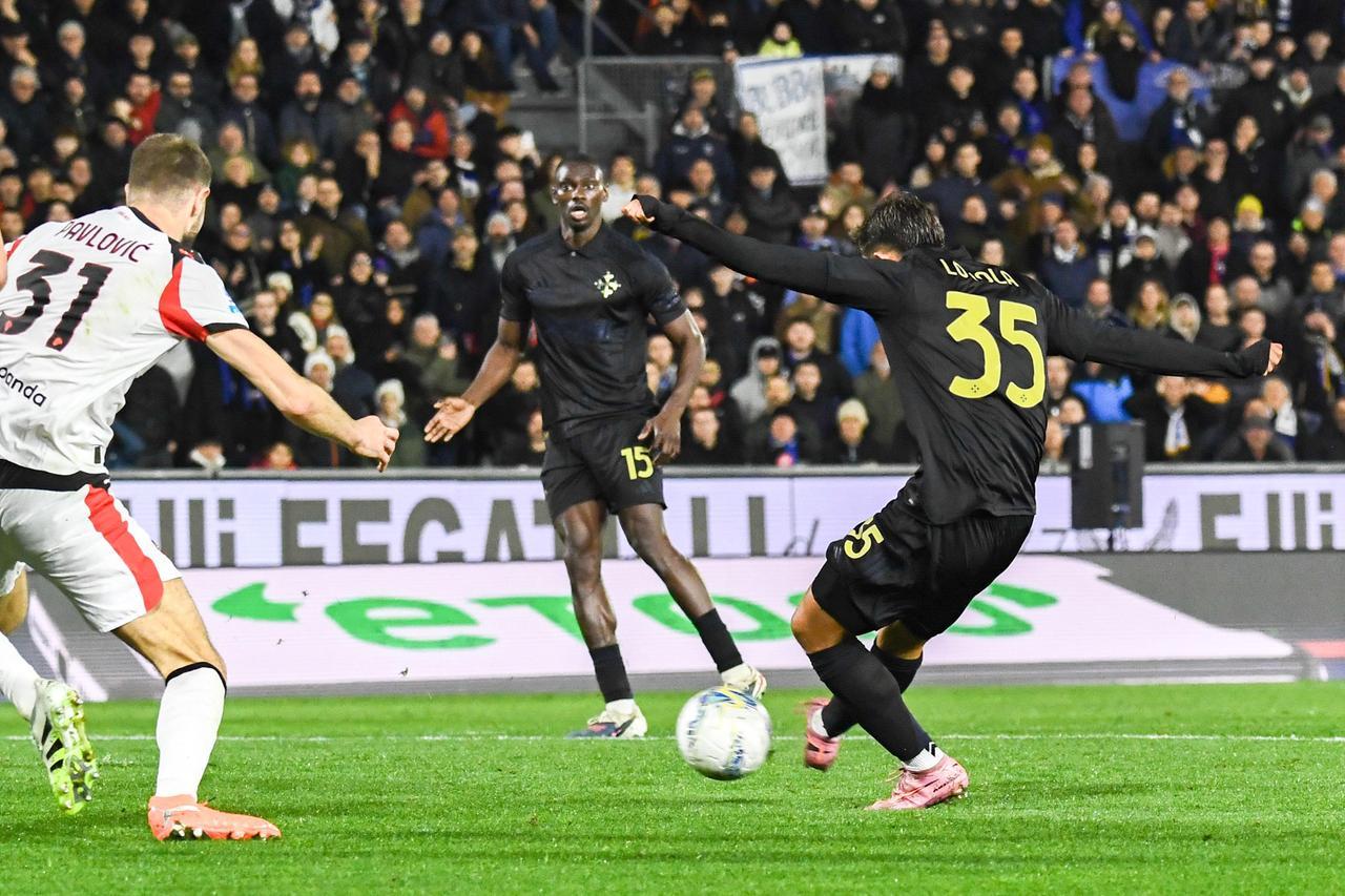 Il gol di Loyola (foto Stick)