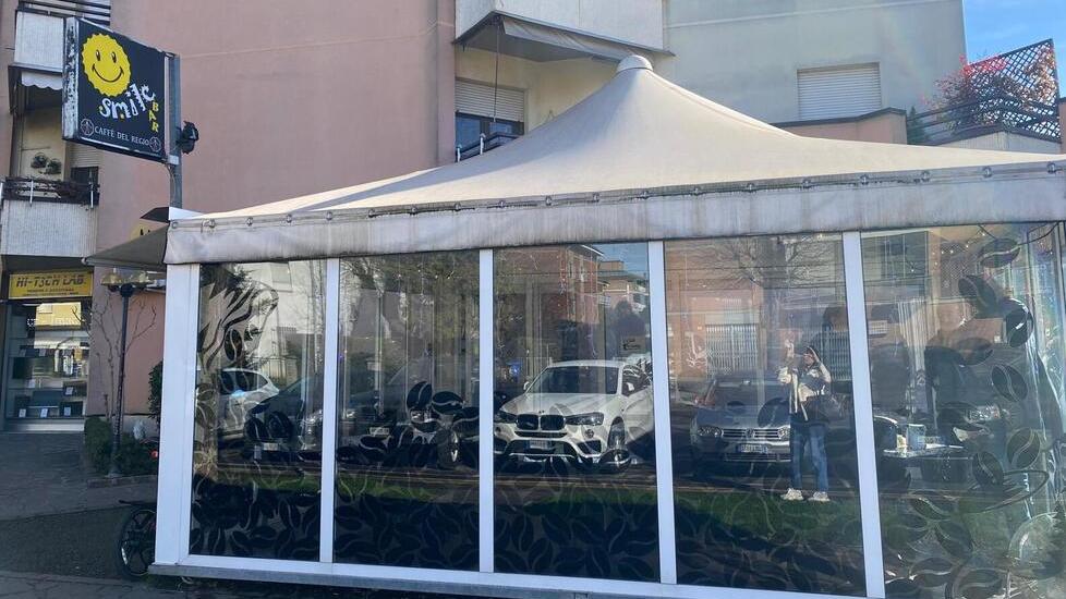 Bufala social scatena falso allarme Il Bar Smile costretto a smentire