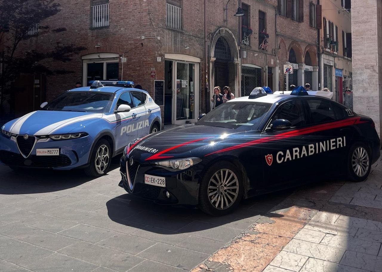 Ferrara, tentata rapina in un supermercato: arrestato un 34enne