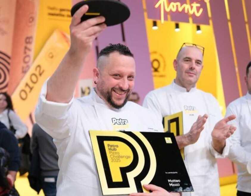 Teo e Dany, un amore tra i fornelli ad Argenta: ecco la pizza alle fragole