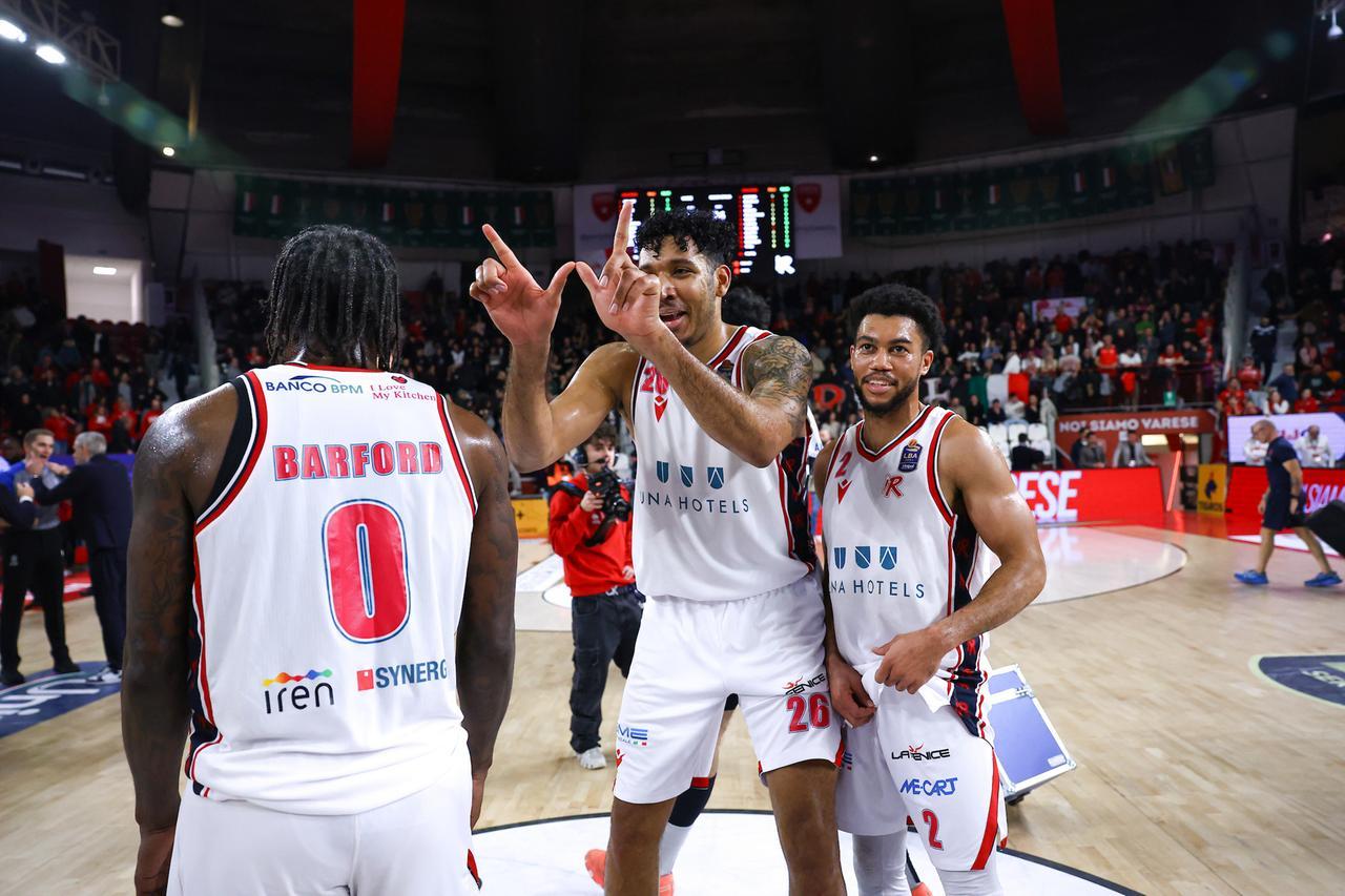 La Una Hotels in missione in laguna