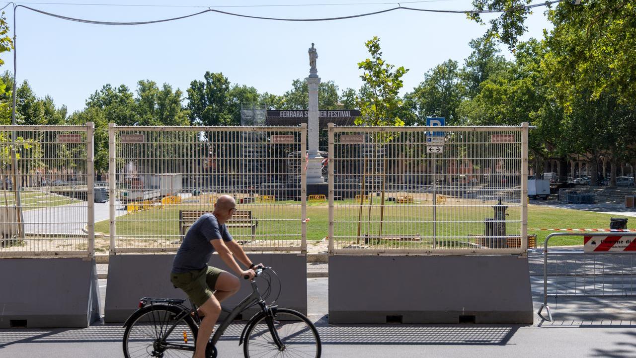 Concerti in piazza Ariostea a Ferrara, la risposta del Comune non soddisfa i residenti