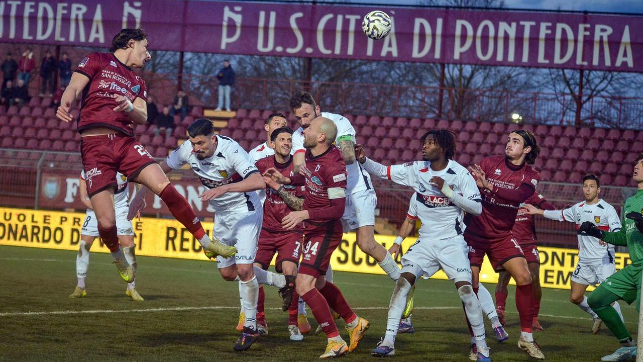 Un'azione del match (foto Stick)