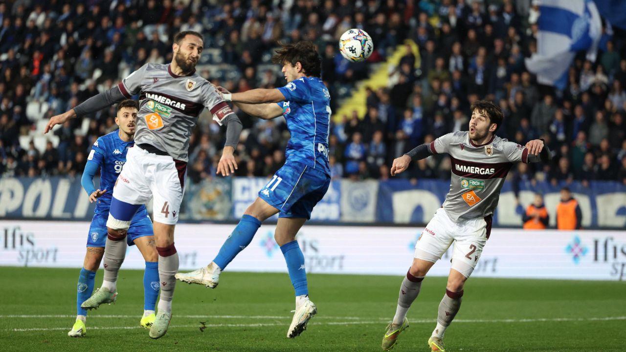 Sliding doors Empoli, dalla traversa al gol beffa: Shpendi salva gli azzurri e riacciuffa la Reggiana