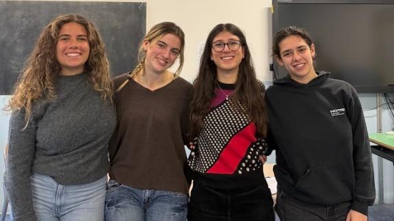 Viaggiare, mettersi in gioco, aiutare: le storie di quattro volontarie in Africa