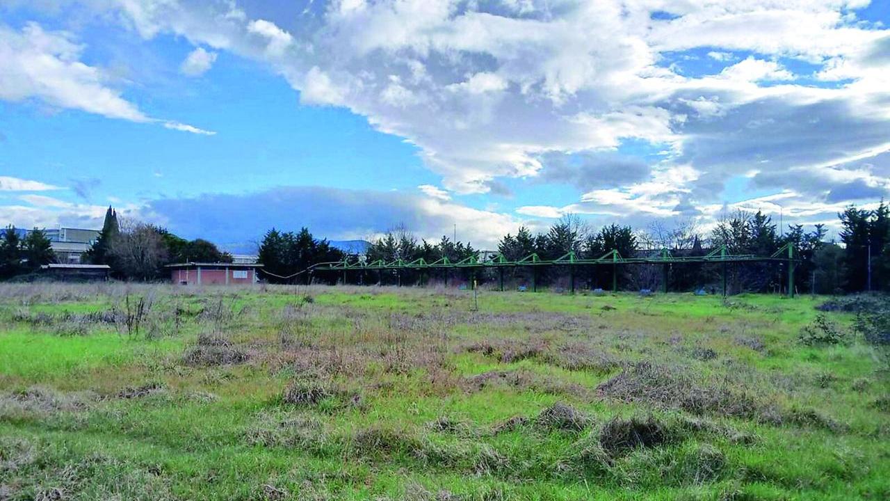 Il terreno che sarà ceduto alla "In Fashion Prato srl" e alla "Royal Investiment srl"