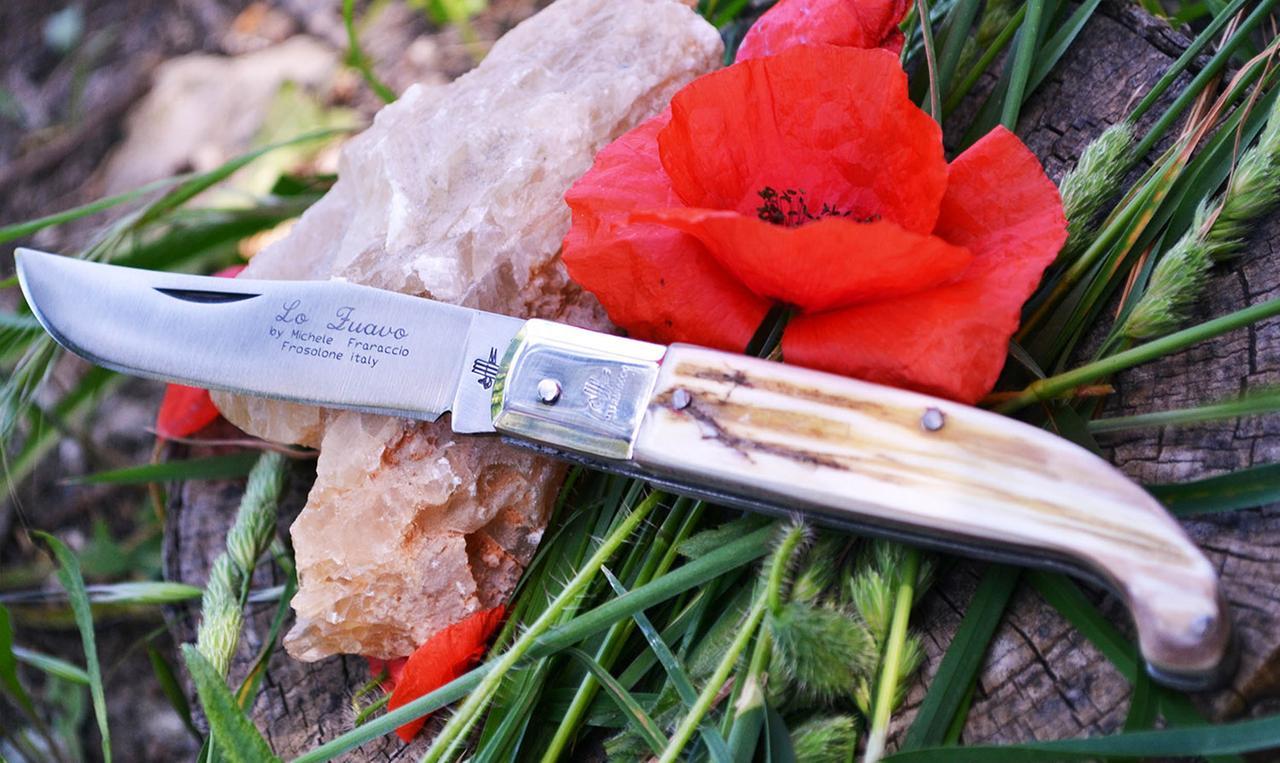 Il “paese dei coltelli” si ribella al decreto sicurezza, il sindaco: «Tuteliamo i nostri produttori»