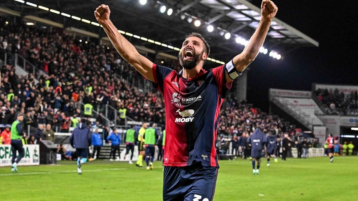 Cagliari-Lecce. Ecco le formazioni ufficiali: Kiliçsoy in panchina, Pavoletti titolare- LA DIRETTA