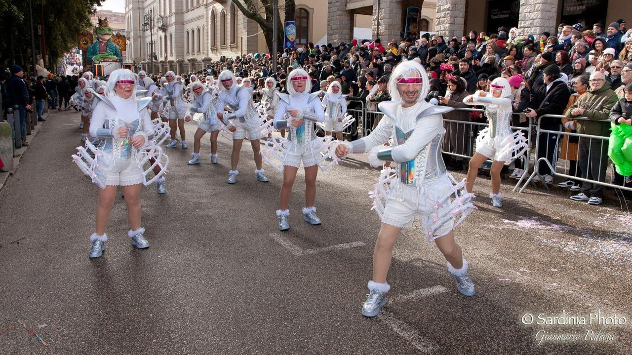 Tempio, oggi il gran finale del Carnevale con il rogo di Re Giorgio: ecco il programma