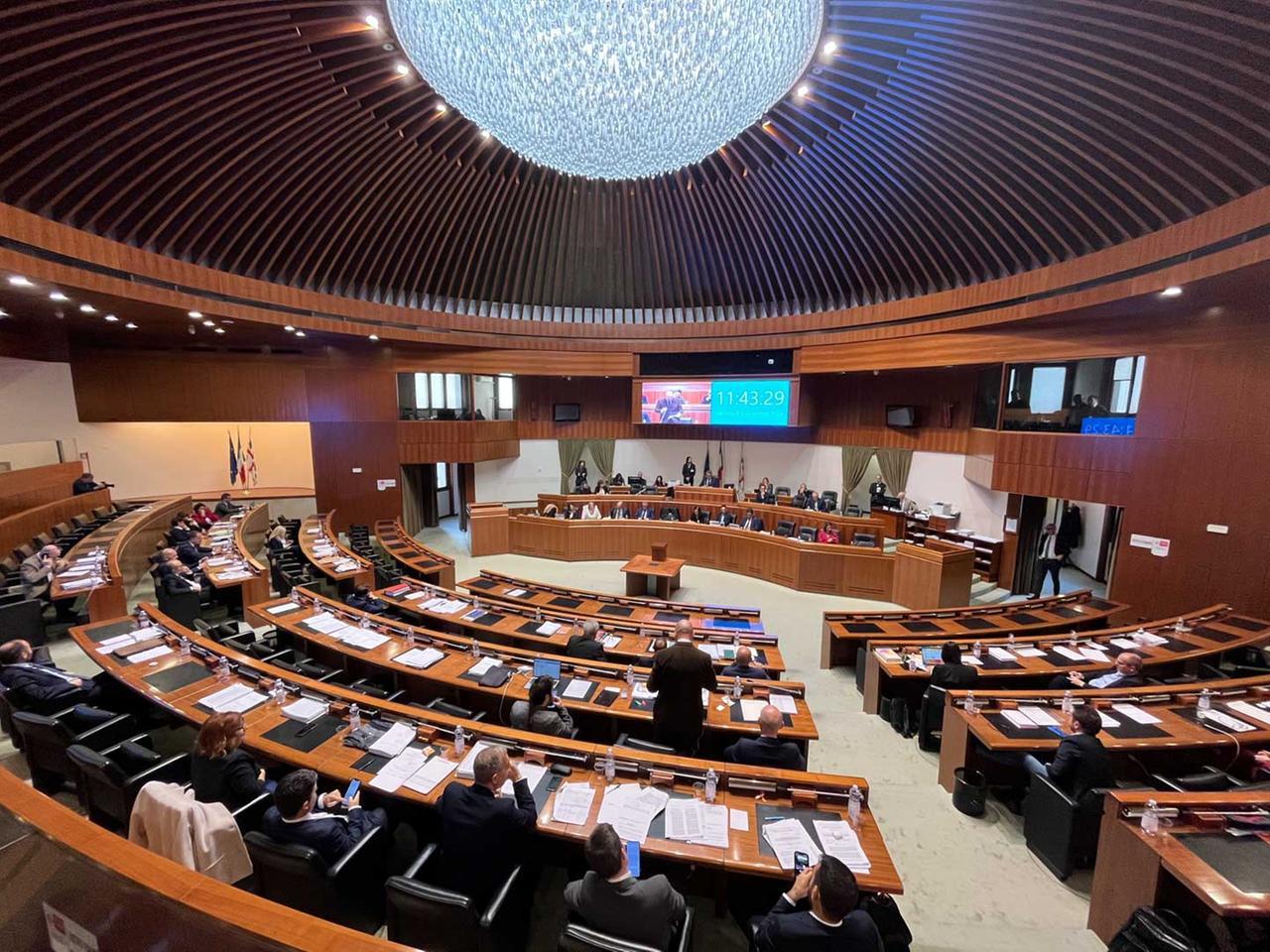 Ecco tutti i redditi dei consiglieri regionali sardi: sul podio anche un onorevole di Sorso – La lista completa