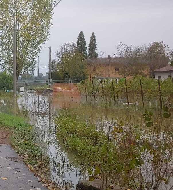 Maltempo, residenti di Castelfranco in apprensione: «Quando piove forte andiamo sotto»