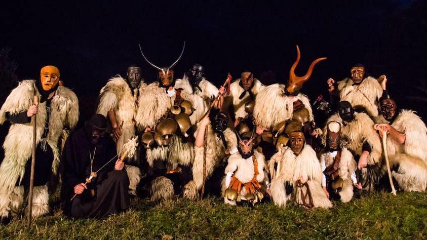 Boes e merdules di Ottana